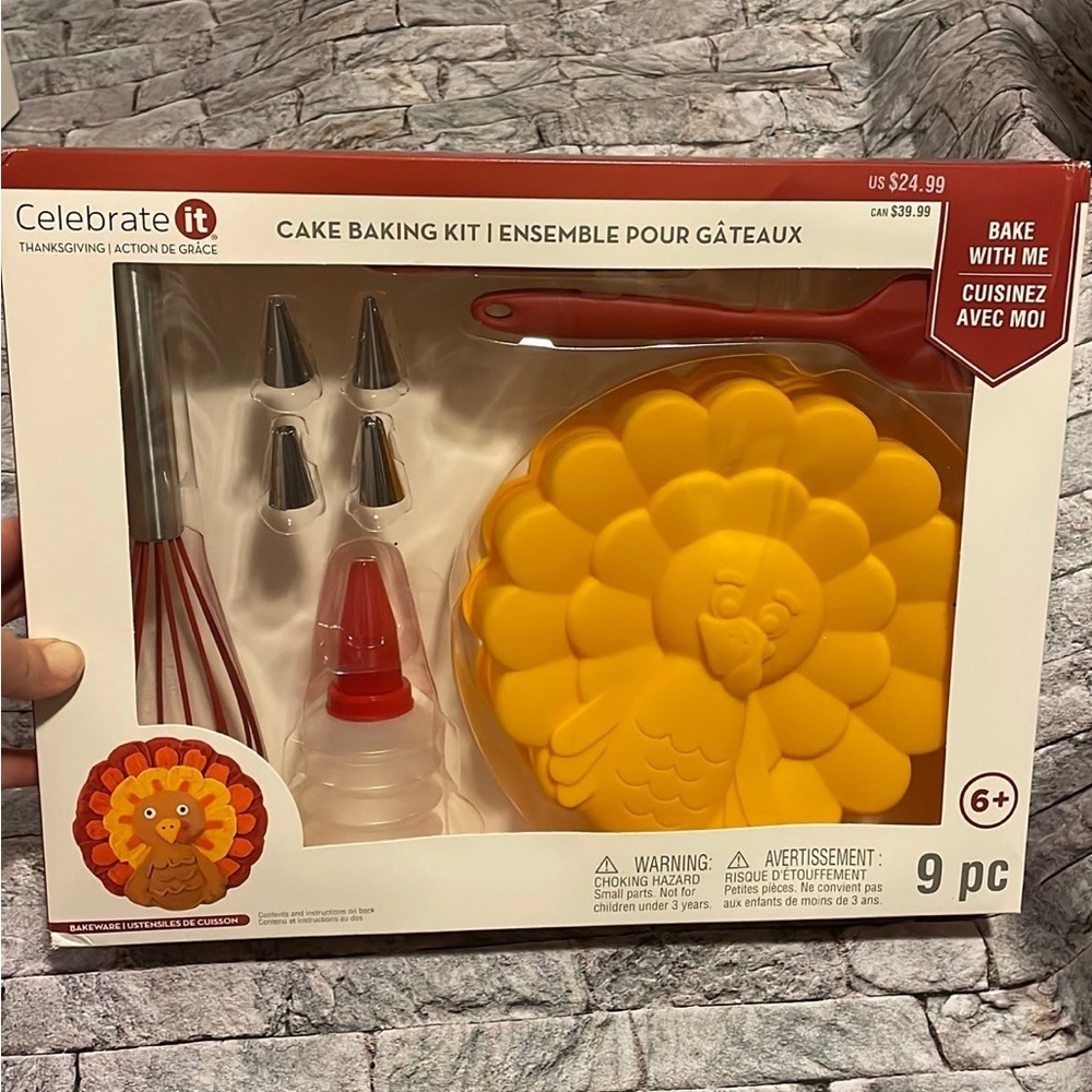 Creatology bake with me turkey baking kit